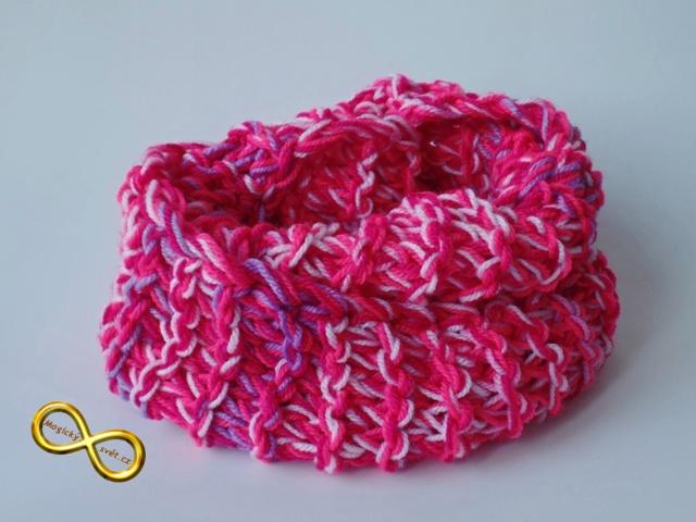 Nákrčník pletený růžový