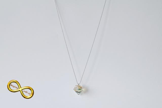 Náhrdelník "Resin" tvar diamant barevný