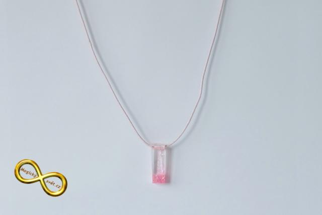 Náhrdelník "Resin" tvar plochý hranol růžový