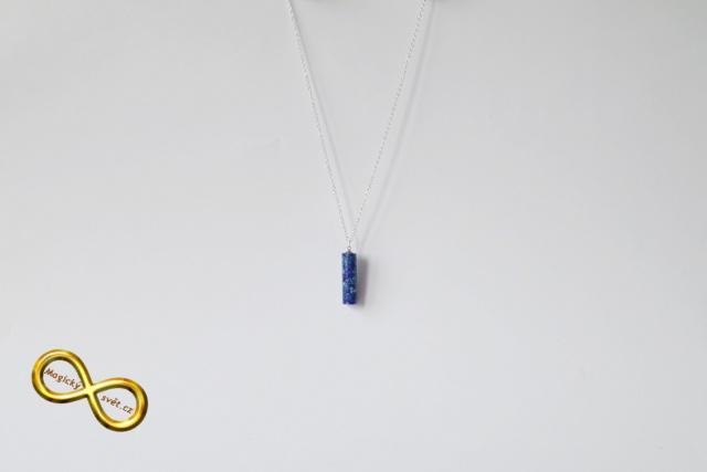 Náhrdelník "Resin" tvar válec modrý
