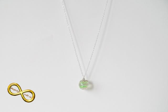 Náhrdelník "Resin" kulička zelená