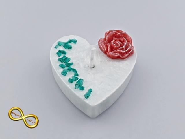 Svíčka zdobené srdce bílá