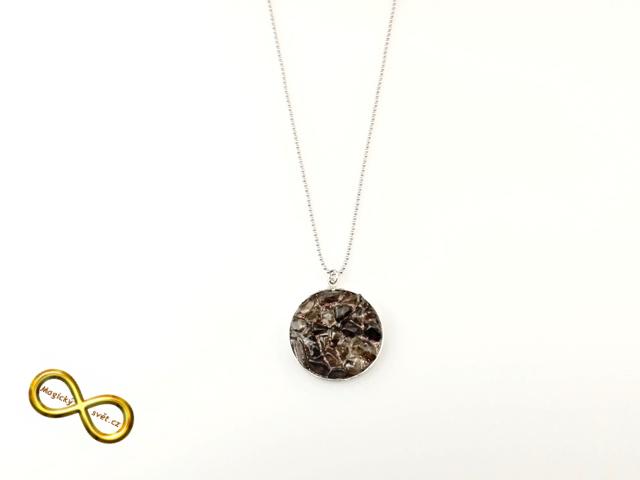 Náhrdelník s kamínky Záhnědy