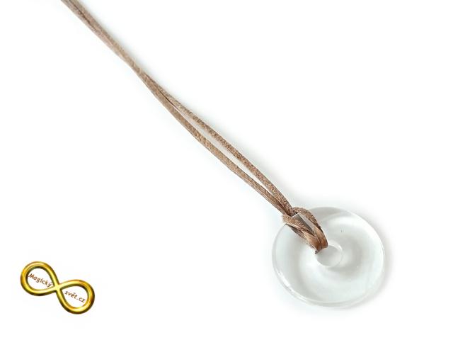 Náhrdelník s křišťálovým donutem na kůži