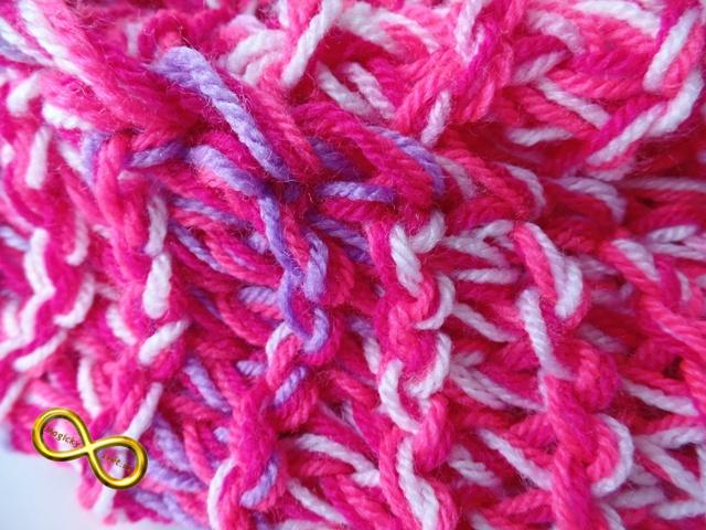 Nákrčník pletený růžový