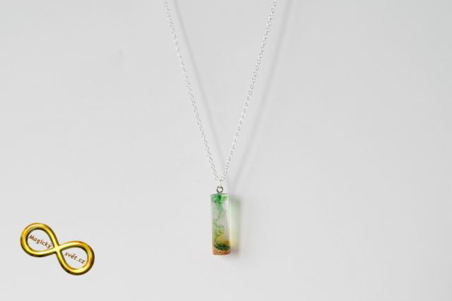 Náhrdelník "Resin" tvar válec žluto-zelený