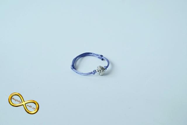 Náramek fialový s přívěskem