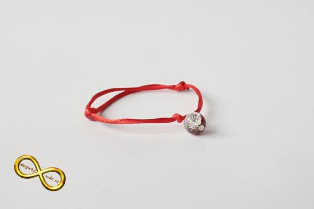 Náramek Kabbalah červený s korálkou