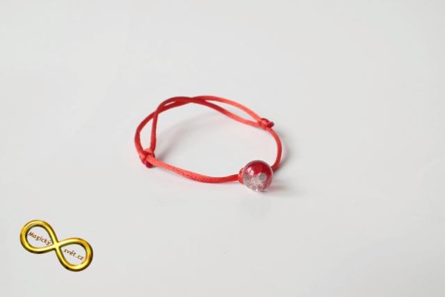 Náramek Kabbalah červený s korálkou