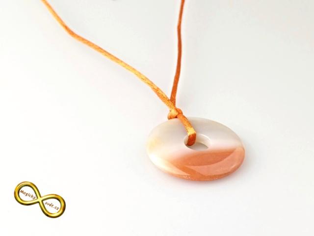 Náhrdelník se středním donutem z Karneolu