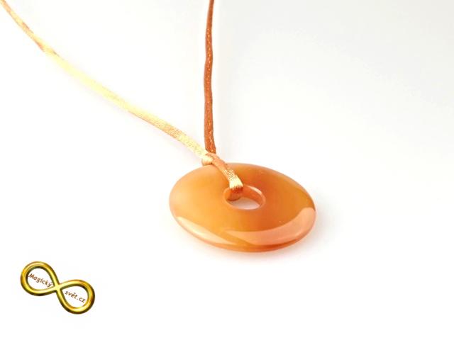 Náhrdelník se středním donutem z Karneolu