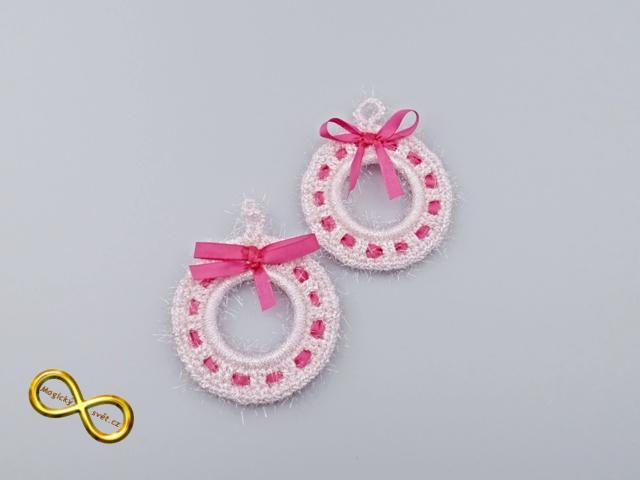 Vánoční závěsná dekorace růžová