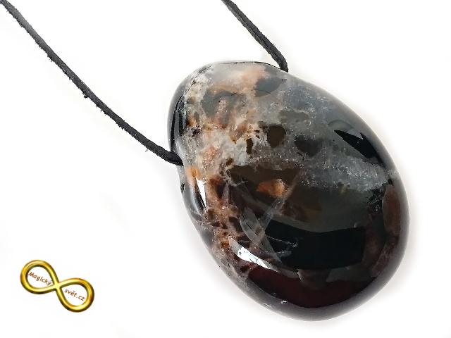 Onyx pruhovaný na šňůrce