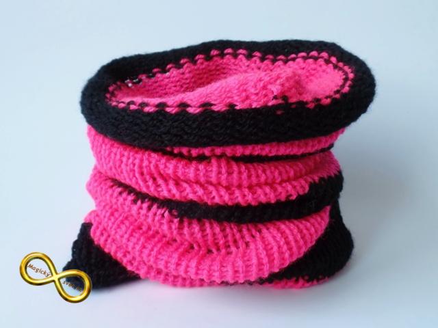 Nákrčník tunel černo-neonový růžový