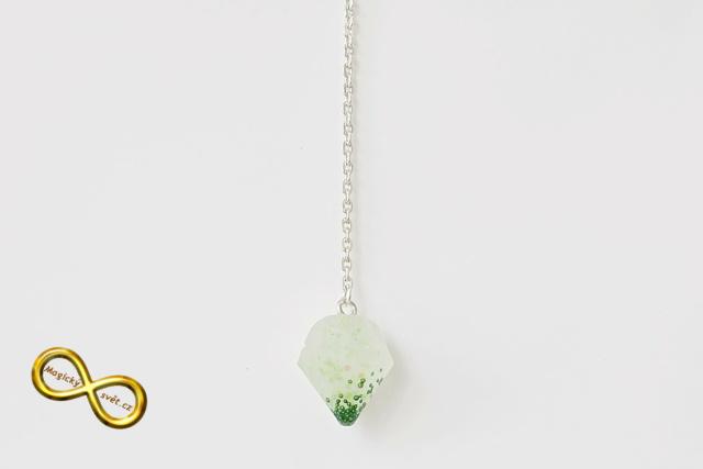 Kyvadlo "Resin" bílé se zelenou špičkou s návodem