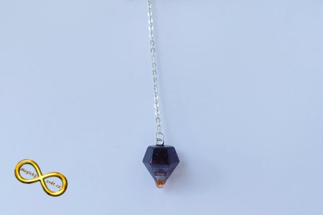 Kyvadlo "Resin" hnědé se žlutou špičkou s návodem