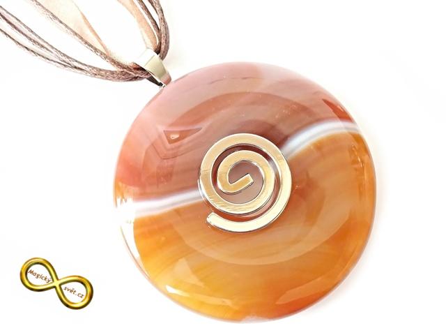 Náhrdelník s velkým karneolovým donutem a spirálou
