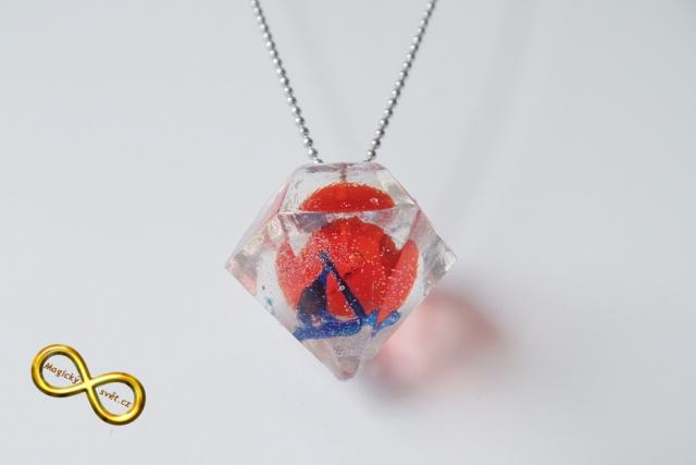 Náhrdelník "Resin" tvar diamant červeno-modrý