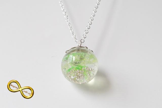 Náhrdelník "Resin" kulička zelená