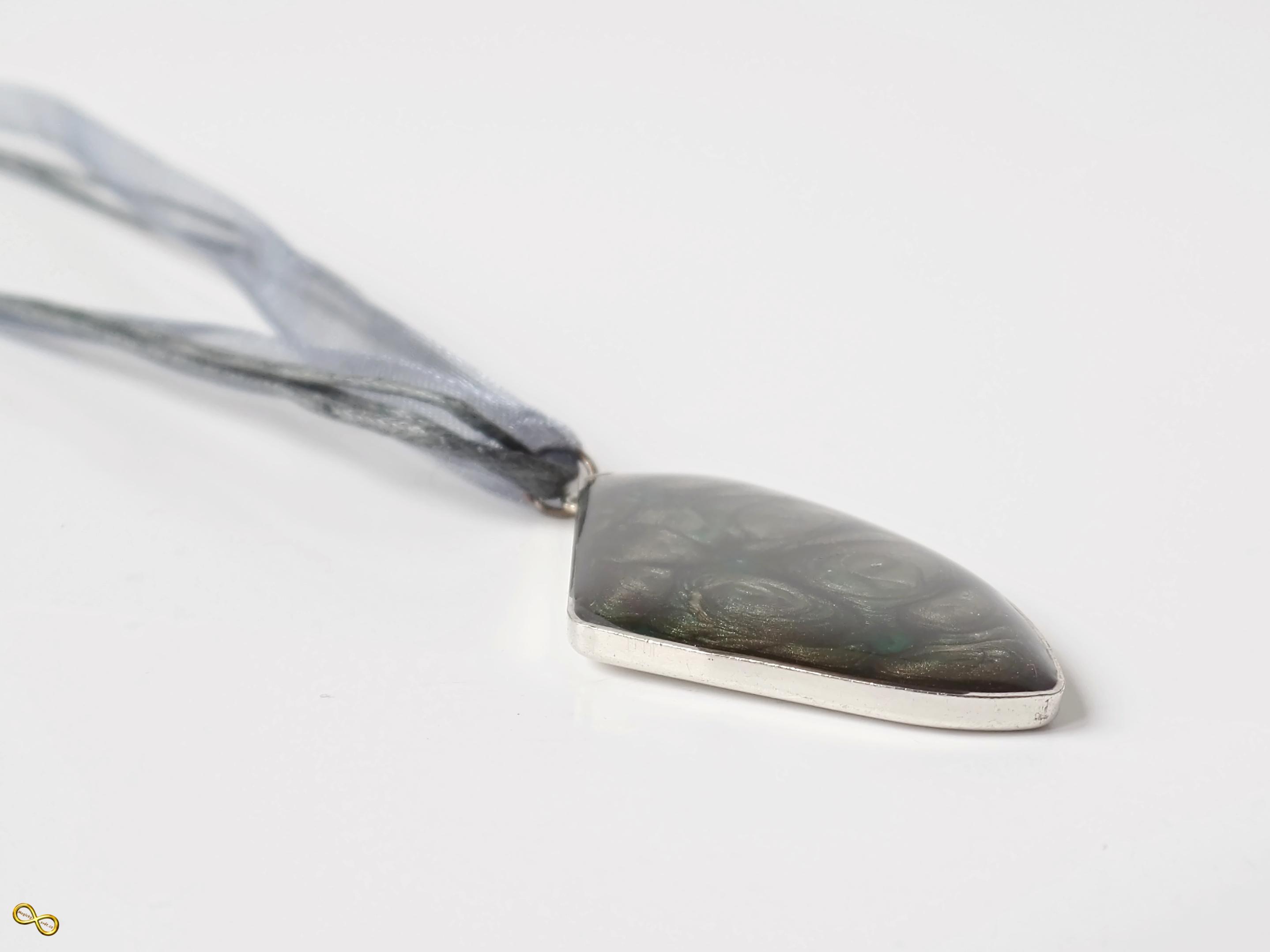 Náhrdelník "Magical Fantasy" tmavý