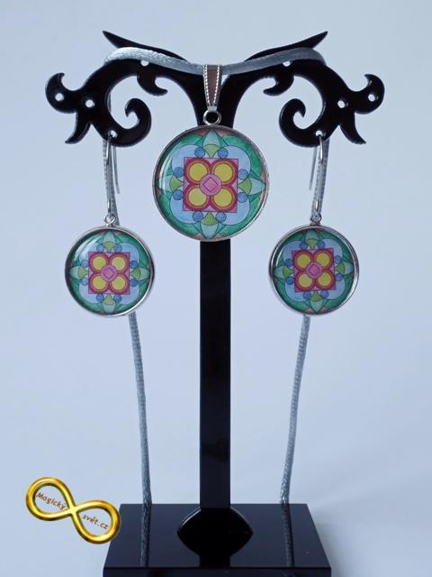 Náhrdelník s malovanou mandalou "Zamyšlení v zahradě"