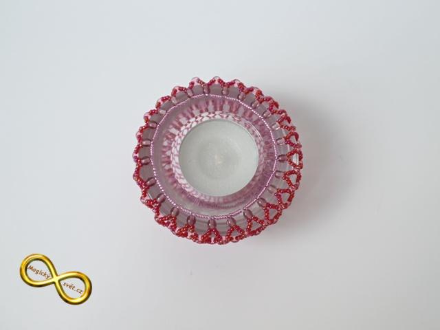 Svícínek na čajovou svíčku korálkový červený