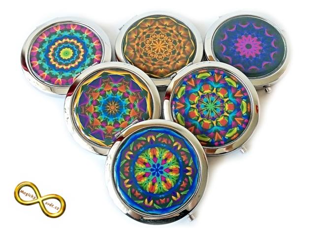 Kosmetické zrcátko s Magickou mandalou 2